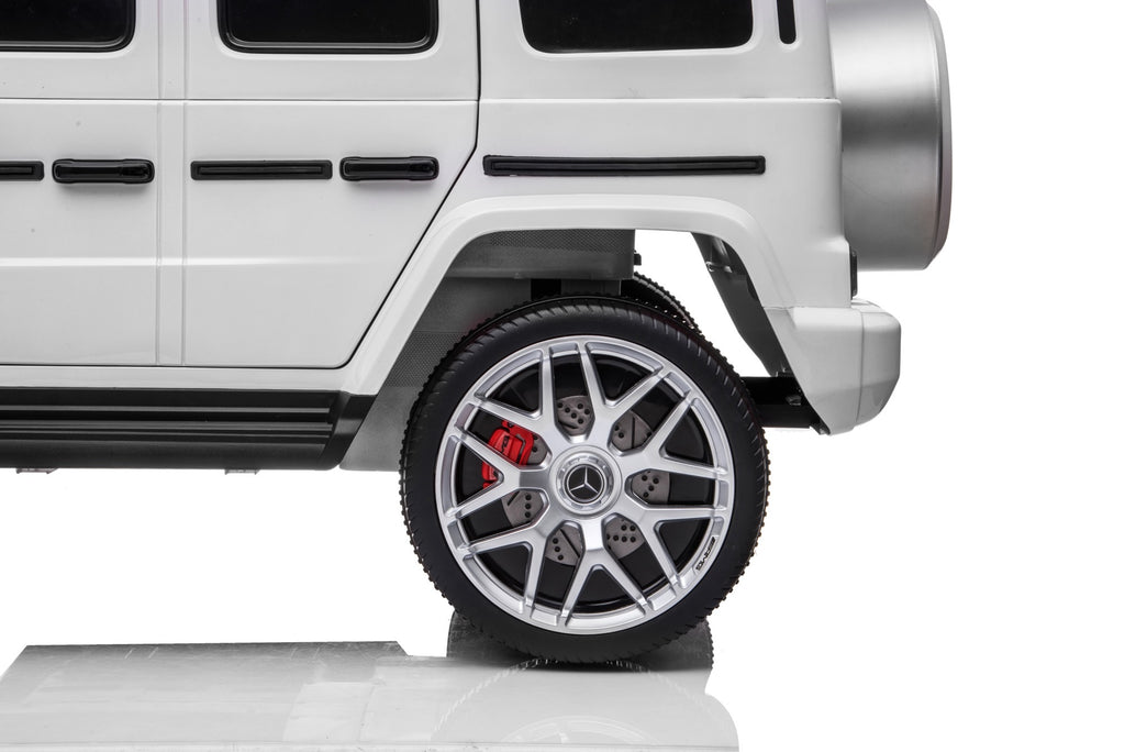 Licensed Mercedes G63 with Bluetooth and Parental Remote | 24V