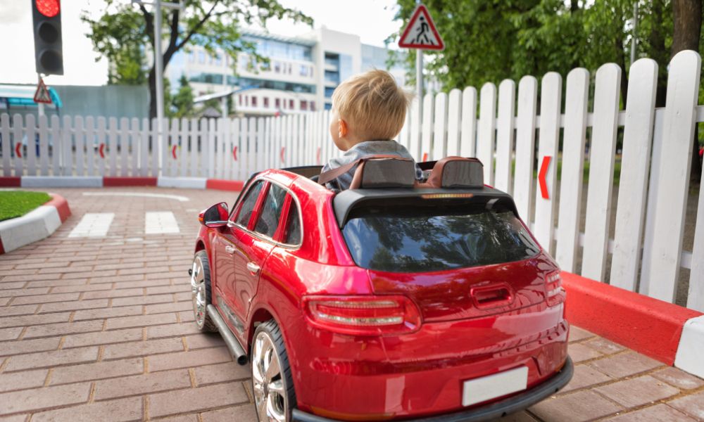 How Kid’s Electric Cars Benefit Children in the Hospital
