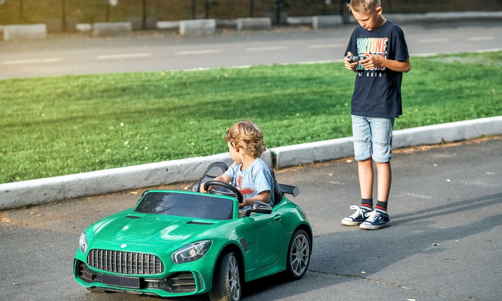 Tips for Teaching Your Children Essential Road Rules